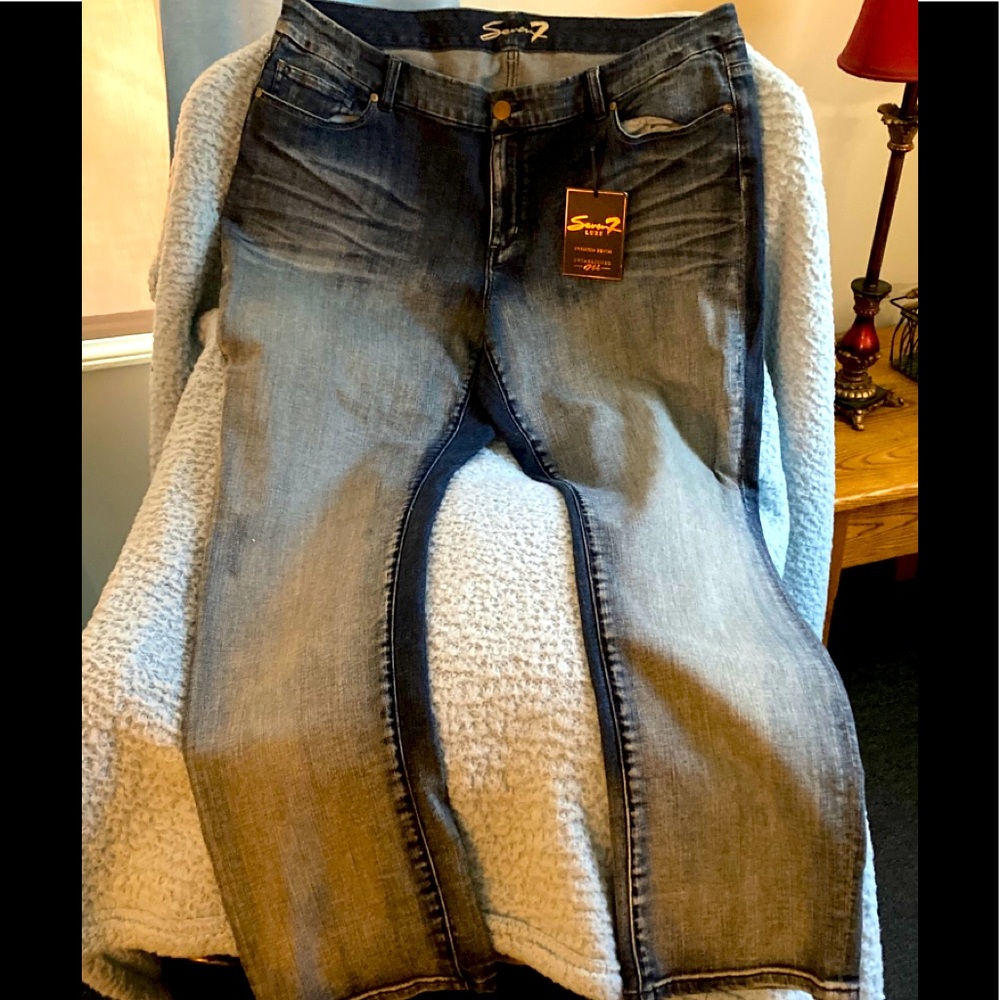 Seven Jeans plus size Luxe w/bling pockets New